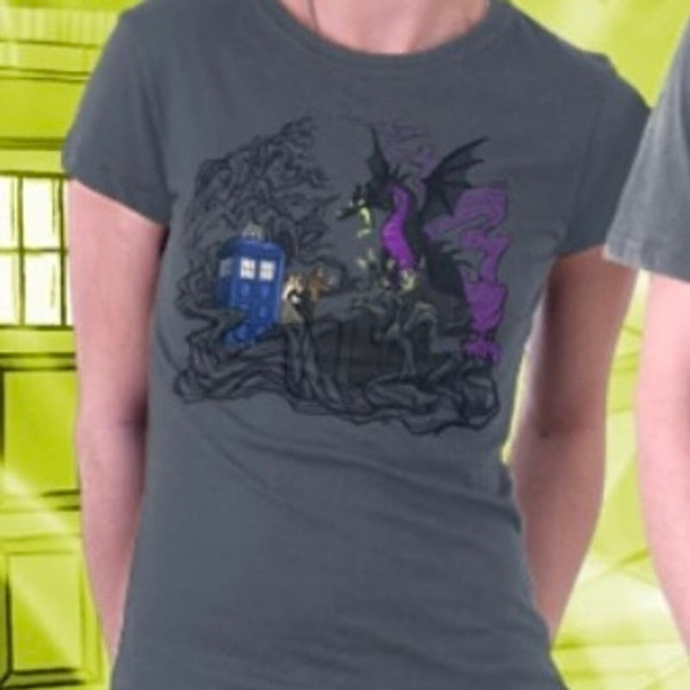 Tee Fury Dr. Who Graphic Tee Shirt fitted womens sz L